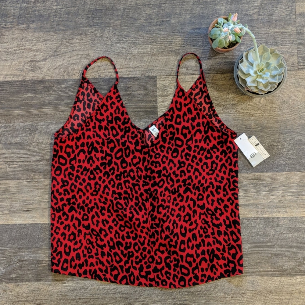 NWT 🔥 Red Leopard Cami / Tank